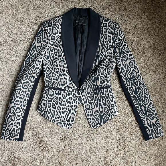 BCBGMaxAzria Jackets & Blazers - Leopard tux jacket